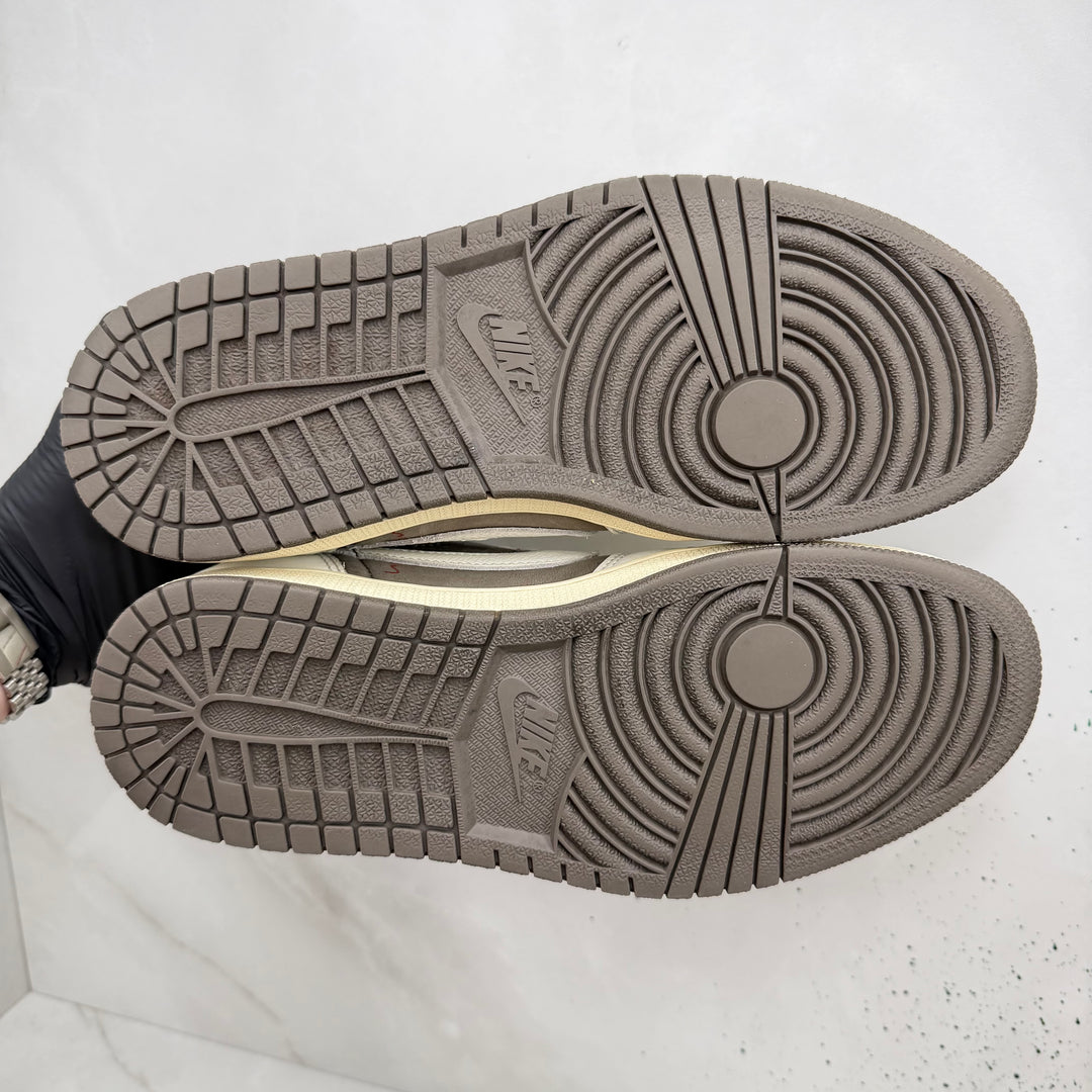 Jordan 1 Low Travis Scott Reverse Mocha 7UK (2566)