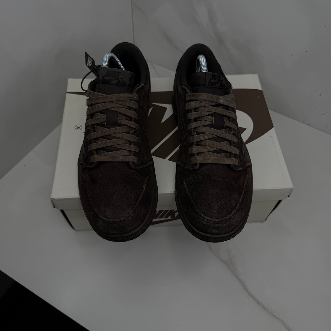 Jordan 1 Low Travis Scott Velvet Brown 7UK (2463)
