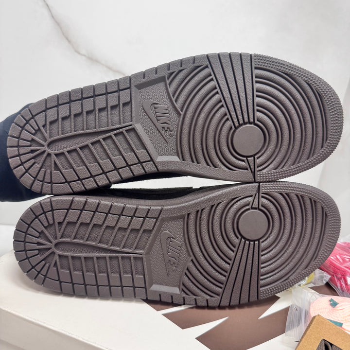 Jordan 1 Low Travis Scott Velvet 7UK