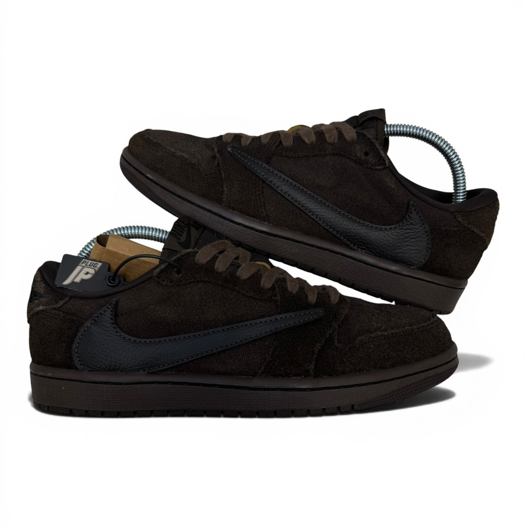 Jordan 1 Low Travis Scott Velvet Brown 7UK (2468)