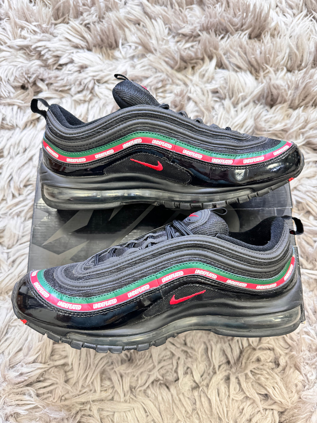 Nike air max 97 undefeated 9UK