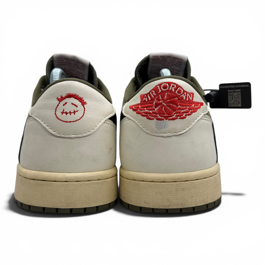 Jordan 1 Low Travis Scott Medium Olive 8.5UK (2491)
