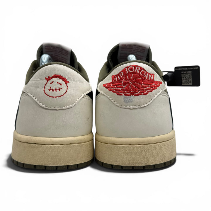 Jordan 1 Low Travis Scott Medium Olive 8.5UK (2491)