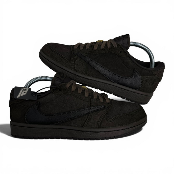 Jordan 1 Low Travis Scott Velvet Brown 6.5UK (2466)