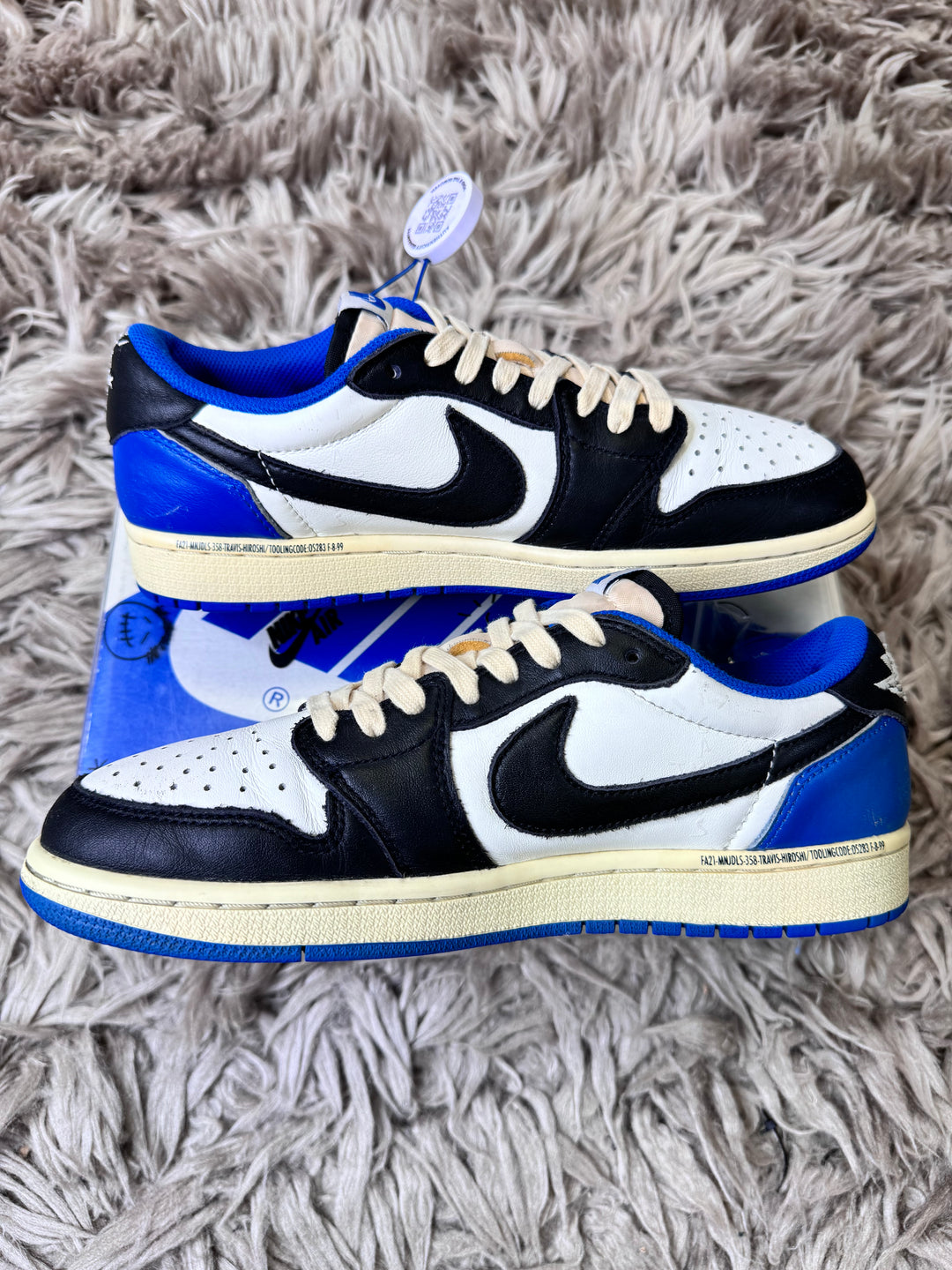 Jordan 1 low Travis Scott fragment 7UK