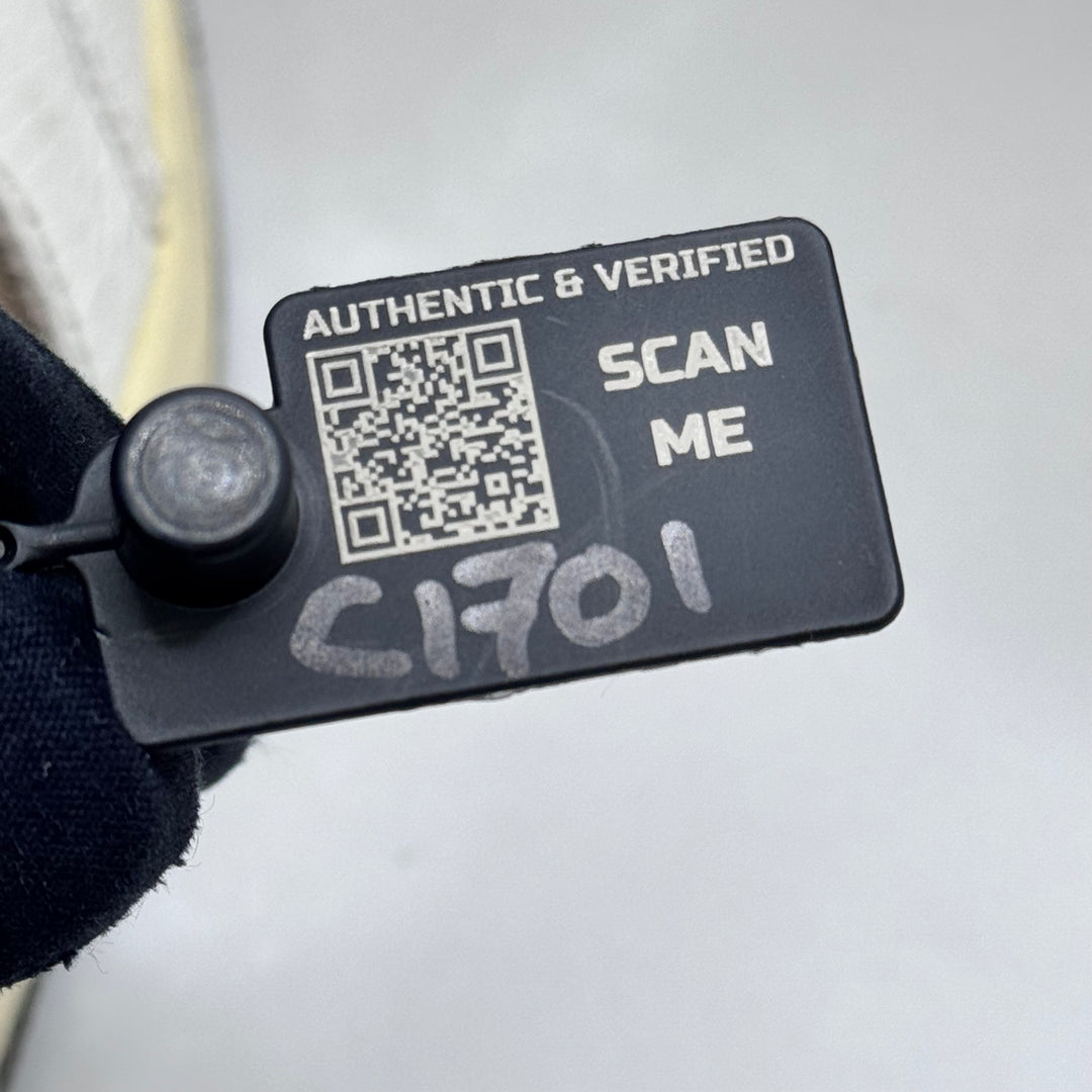 Jordan 1 Low Travis Scott Reverse Mocha 6UK