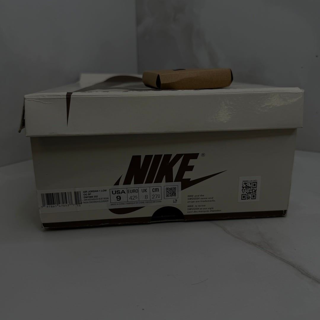 Jordan 1 Low Travis Scott Velvet Brown 8UK (2464)