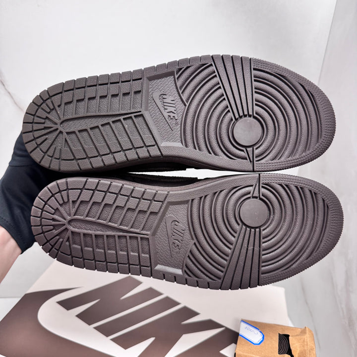 Jordan 1 Low Travis Scott Velvet 7.5UK