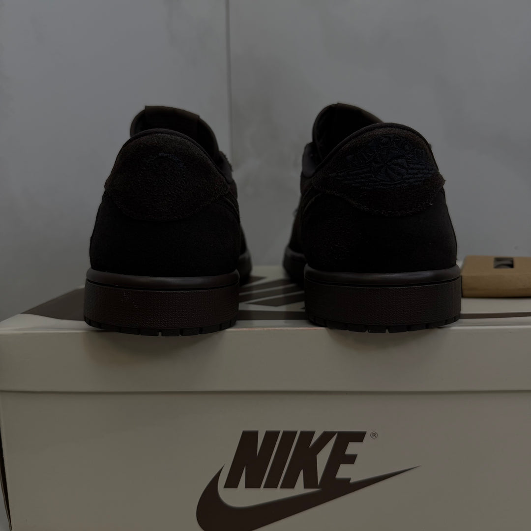 Jordan 1 Low Travis Scott Velvet Brown 10UK (2665)