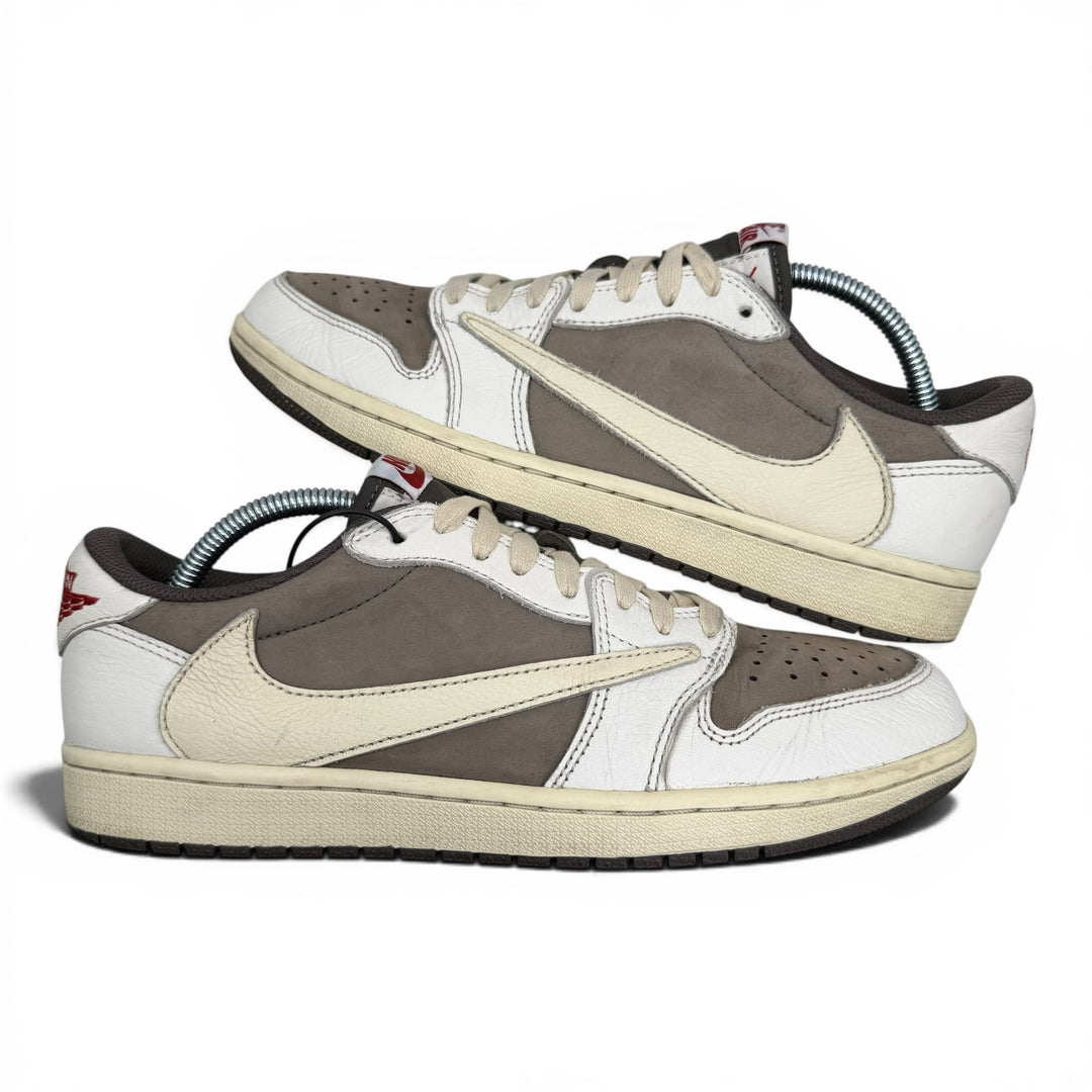 Jordan 1 Low Travis Scott Reverse Mocha 8.5UK (2533)