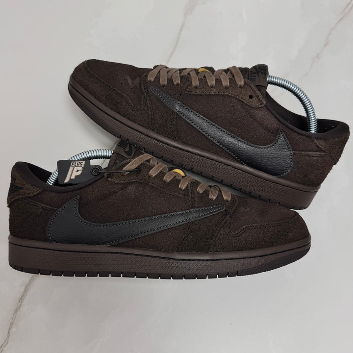 Jordan 1 Low Travis Scott Velvet 8UK