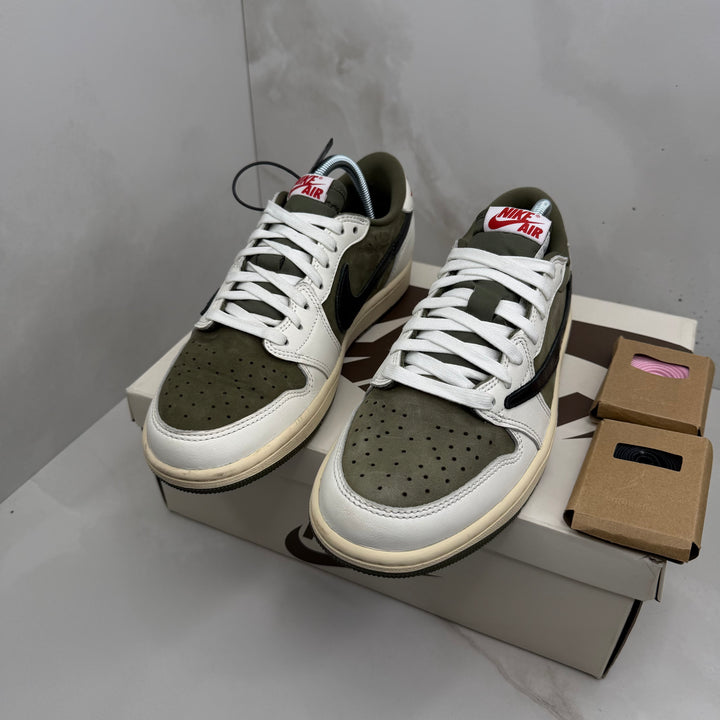 Jordan 1 Low Travis Scott Medium Olive 7UK (2495)