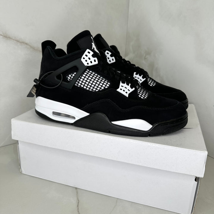 Jordan 4 White Thunder (Brand New)