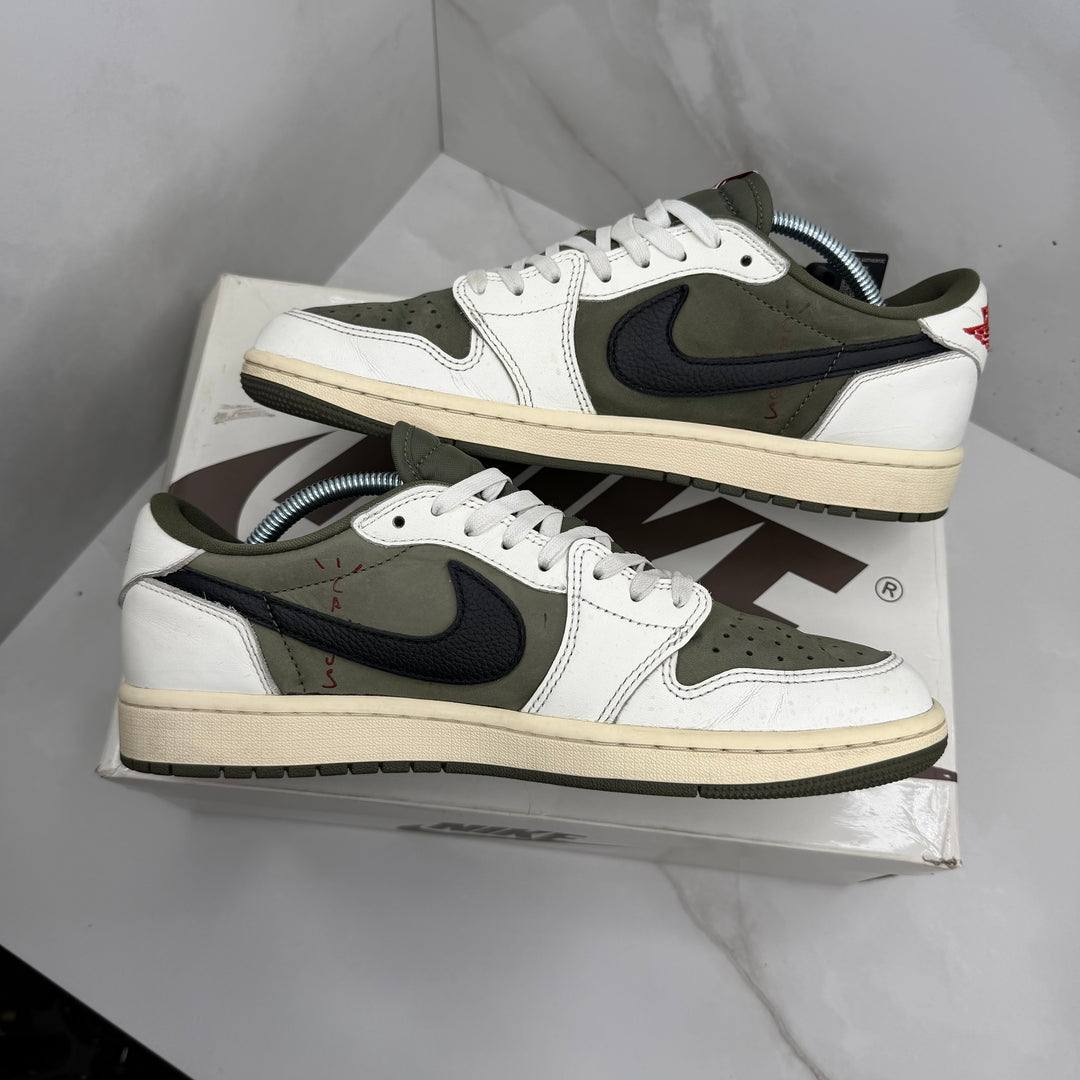 Jordan 1 Low Travis Scott Medium Olive 8.5UK (2483)