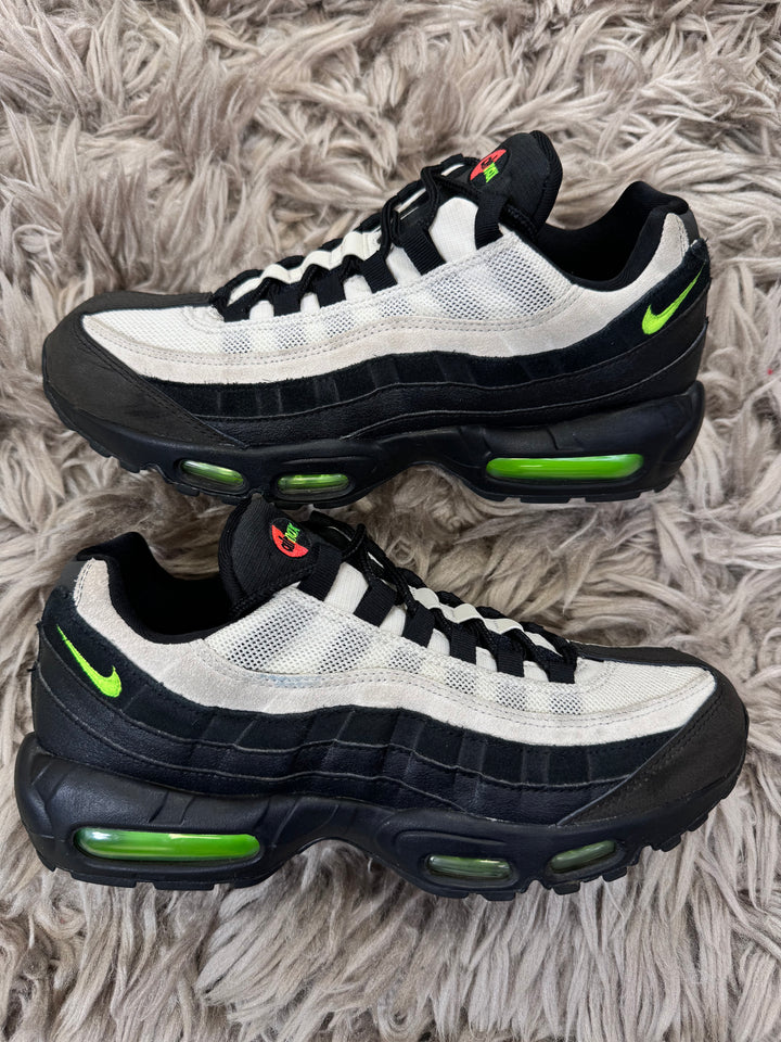 Nike AM95 Antifreeze 8.5UK