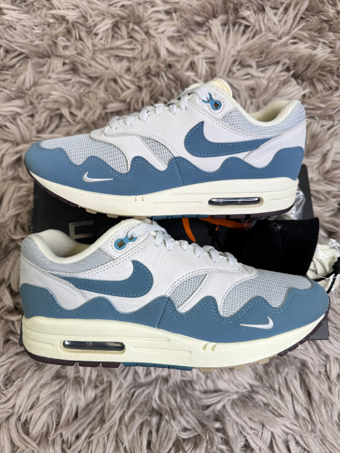 Nike AM1 Patta Aqua Noise 7.5UK